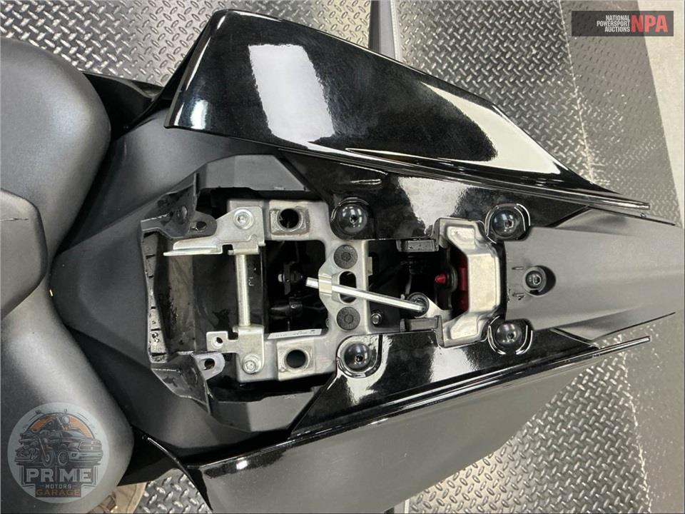 2025 Yamaha YZF-R7 — фото 13