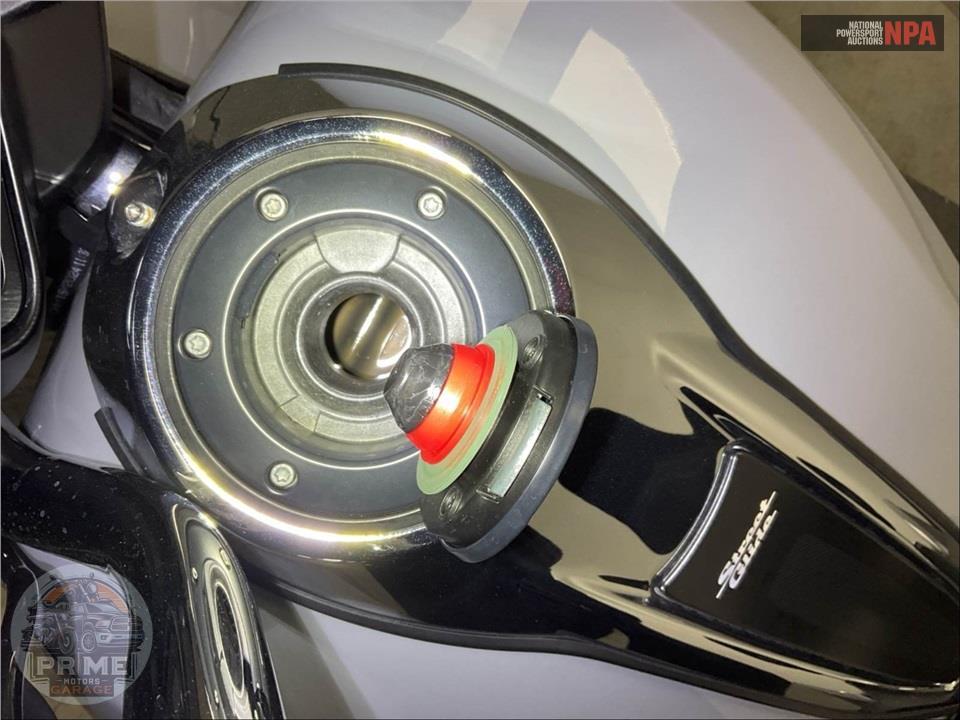 2024 Harley-Davidson FLHX STREET GLIDE — фото 16