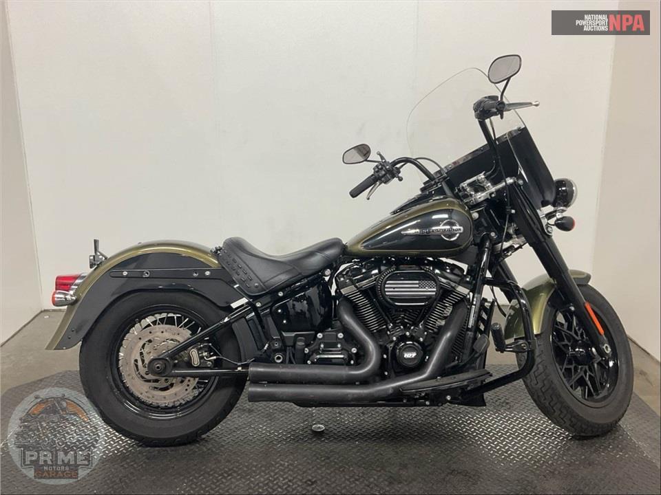 2018 Harley-Davidson FLHC HERITAGE CLASSIC — фото 1