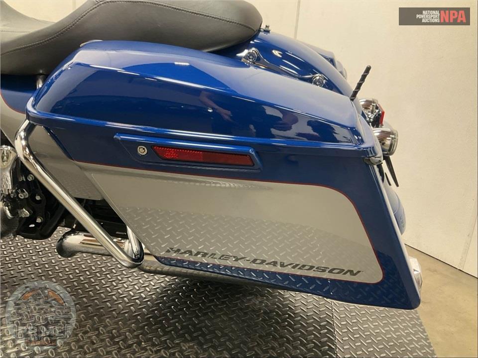 2023 Harley-Davidson FLTRXS ROAD GLIDE SPECIAL — фото 16