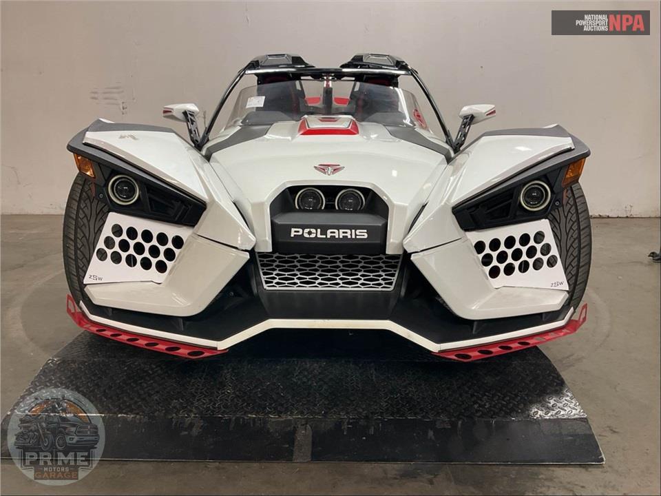 2016 Polaris SLINGSHOT SL LE — фото 2