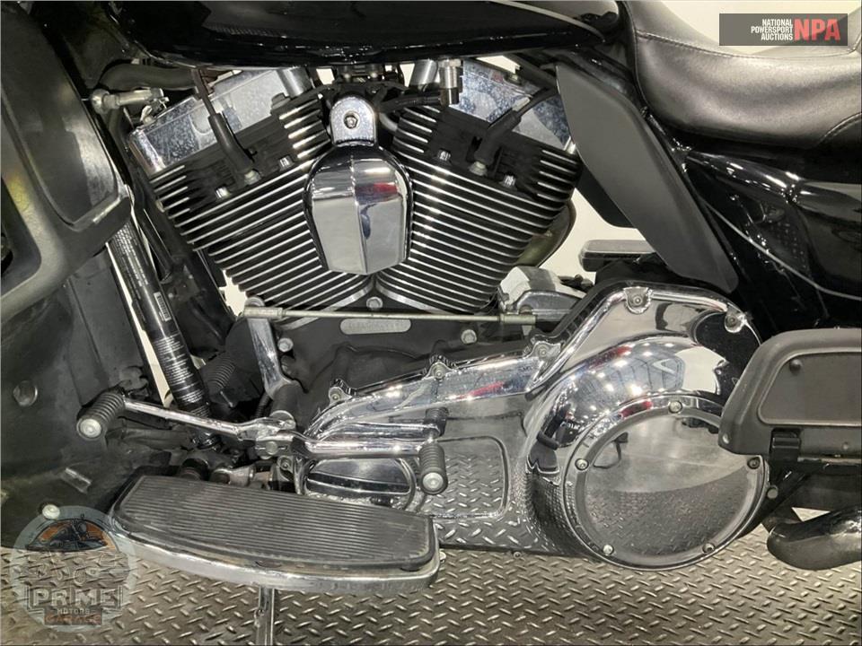 2016 Harley-Davidson FLHTK ELECTRA GLIDE ULTRA LIMITED — фото 7