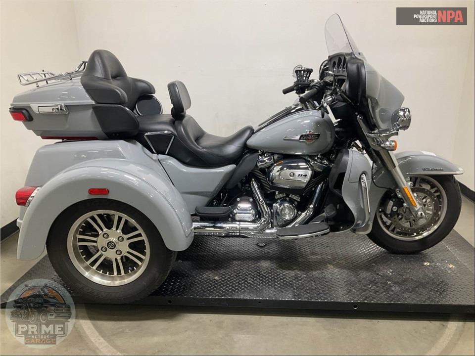 2024 Harley-Davidson FLHTCUTG TRI GLIDE ULTRA CLASSIC — фото 1