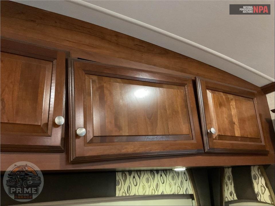 2014 Cardinal By Forest River M-3727RE - FIFTH WHEEL SERIES — фото 22