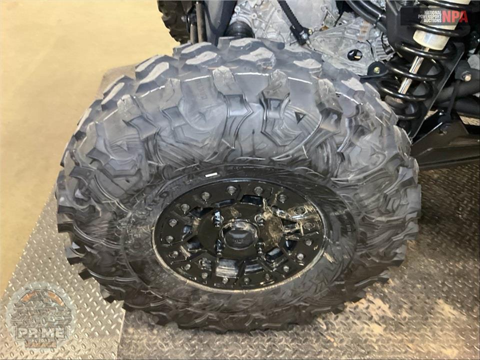 2023 Can-Am MAVERICK X3 X RS TURBO RR WITH SMART-SHOX 72 — фото 22