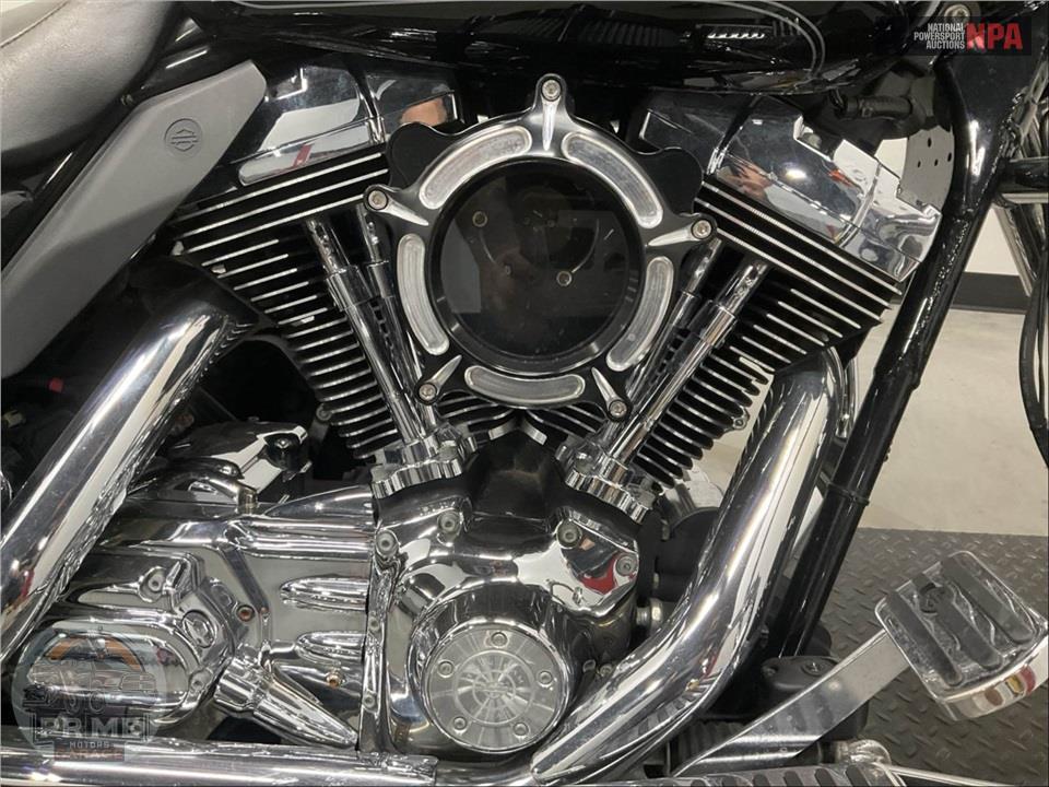 2005 Harley-Davidson FLHTCUI ULTRA CLASSIC ELECTRA GLIDE — фото 6