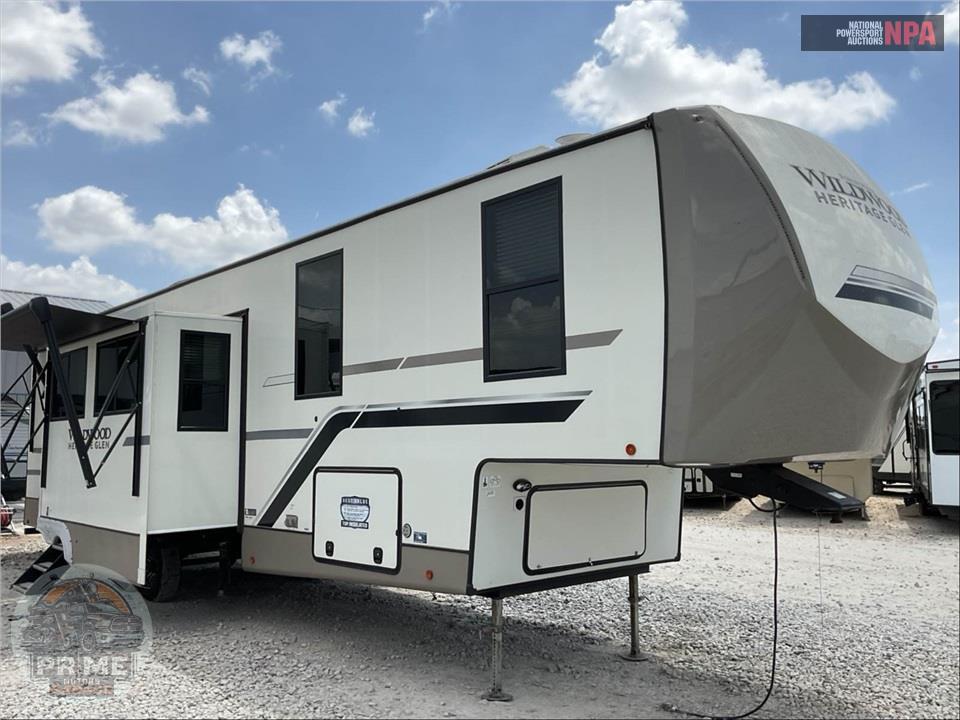 2024 Wildwood By Forest River M-375FAM - HERITAGE GLEN FIFTH WHEEL SERIES — фото 1