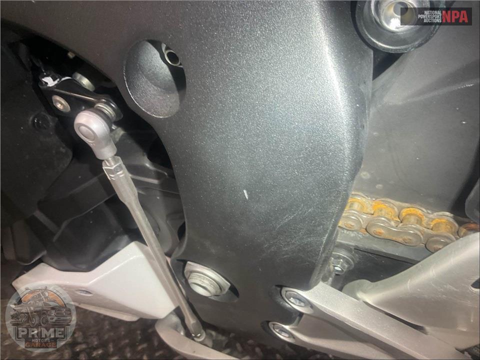 2025 Honda CBR1000RR — фото 32