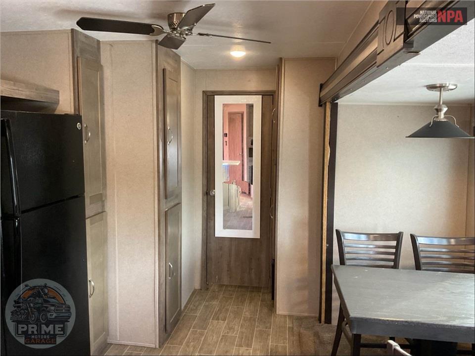 2019 Palomino By Forest River M-38DBS PUMA DESTINATION SERIES — фото 7
