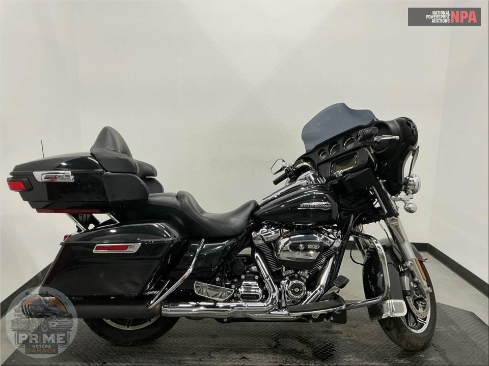 2018 Harley-Davidson FLHTCU ELECTRA GLIDE ULTRA CLASSIC — фото 1