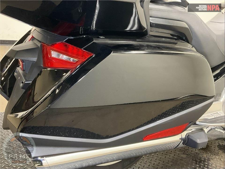 2019 Honda GL1800D GOLDWING TOUR DCT (BLACK) — фото 28