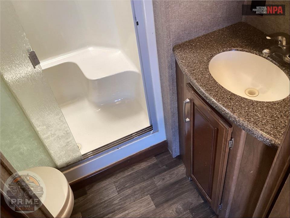 2016 Keystone Rv M-3711 FL - MONTANA FIFTH WHEEL SERIES — фото 15