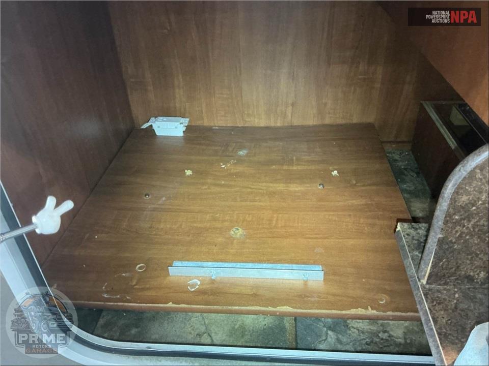2013 Jayco M-31 DSLB - WHITE HAWK ULTRA LITE SERIES — фото 21