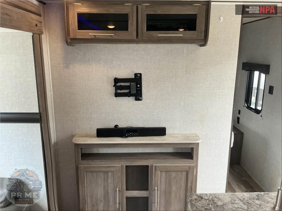 2021 Crossroads Rv M-270 BH ZINGER LITE SERIES — фото 17