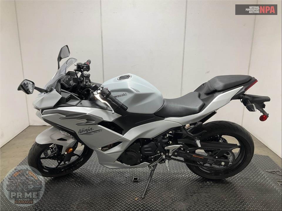 2025 Kawasaki EX500GSFNL NINJA 500 (ABS) — фото 3