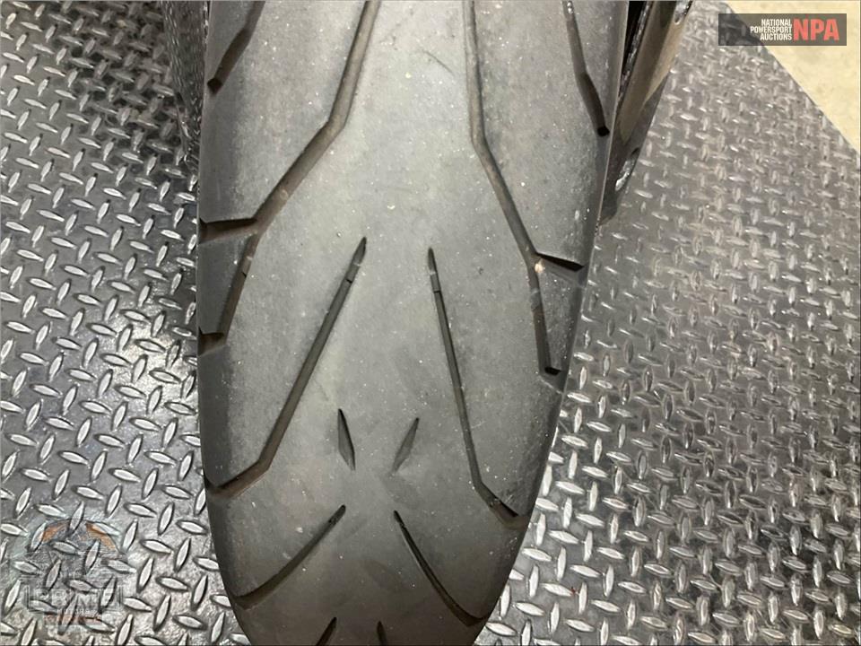 2024 Indian Motorcycle FTR R CARBON — фото 16