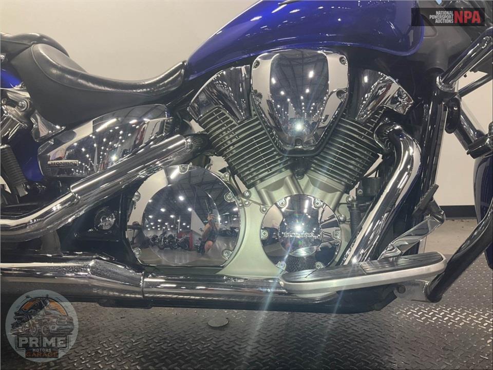 2006 Honda VTX1300R6 — фото 6