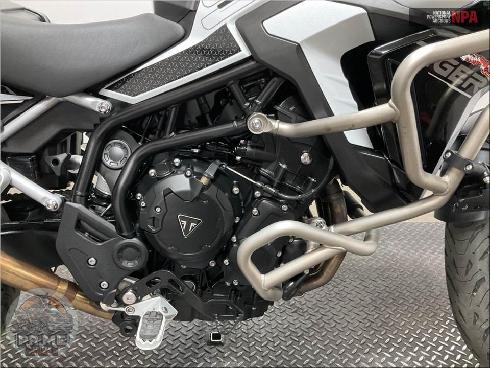 2024 Triumph TIGER 900 GT (TWO TONE) — фото 6