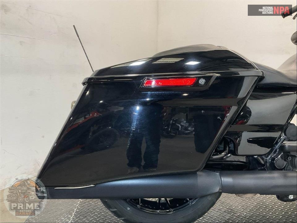 2022 Harley-Davidson FLHXS STREET GLIDE SPECIAL — фото 23