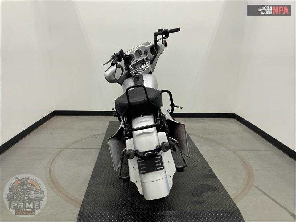 2007 Harley-Davidson FLHTCU ULTRA CLASSIC ELECTRA GLIDE — фото 4