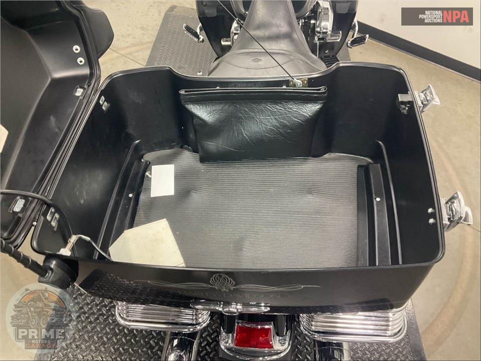 2008 Harley-Davidson FLHTC ELECTRA GLIDE CLASSIC — фото 30