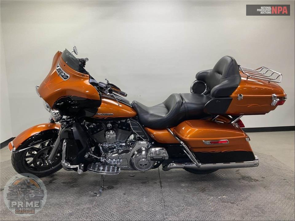 2016 Harley-Davidson FLHTK ELECTRA GLIDE ULTRA LIMITED — фото 3
