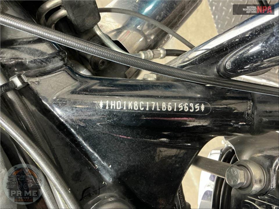 2020 Harley-Davidson FLHX STREET GLIDE — фото 34