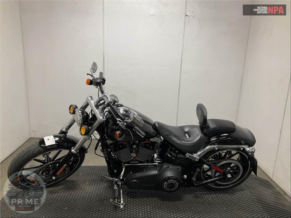 2016 Harley-Davidson FXSB BREAKOUT — фото 3