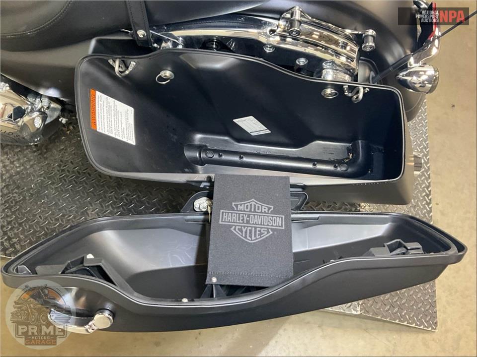 2015 Harley-Davidson FLTRX ROAD GLIDE — фото 15