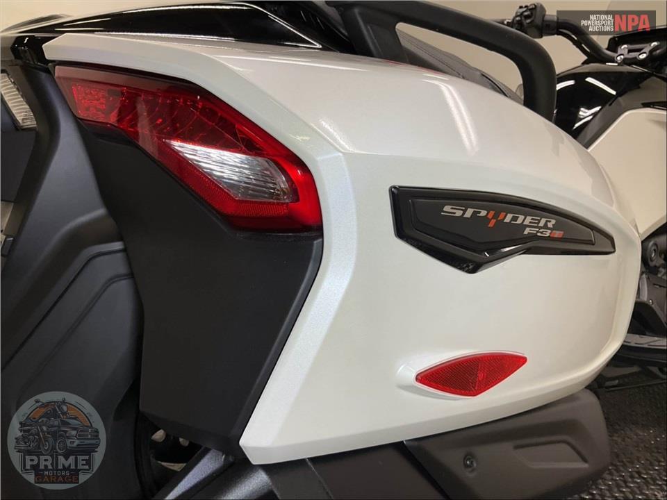 2025 Can-Am SPYDER F3-T — фото 16