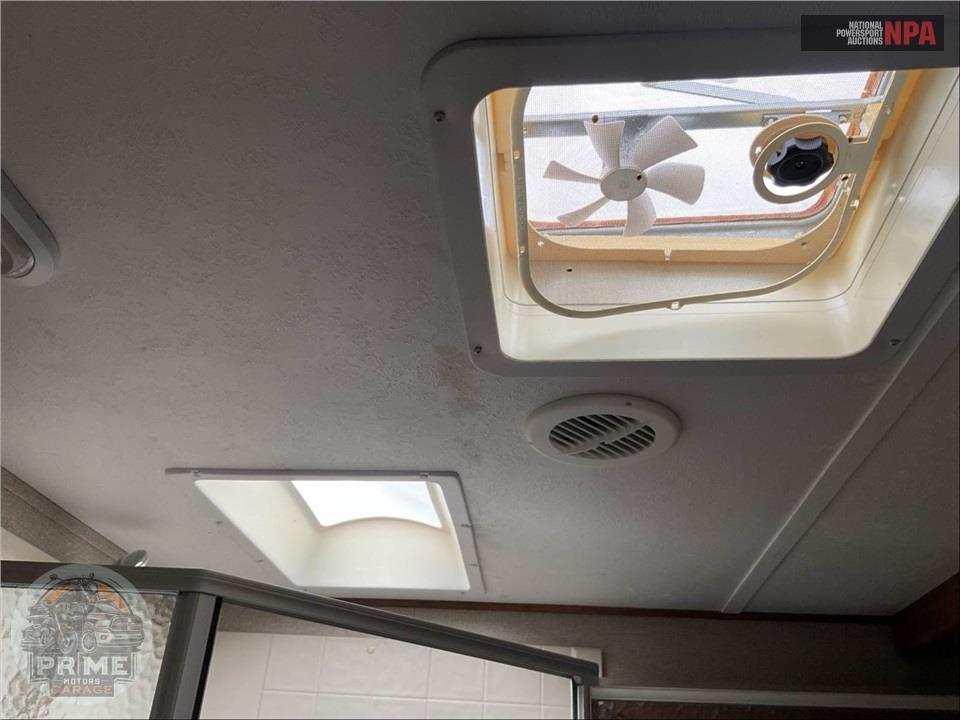 2018 Keystone Rv M-253 FWRE SPRINGDALE FIFTH WHEEL SERIES — фото 26