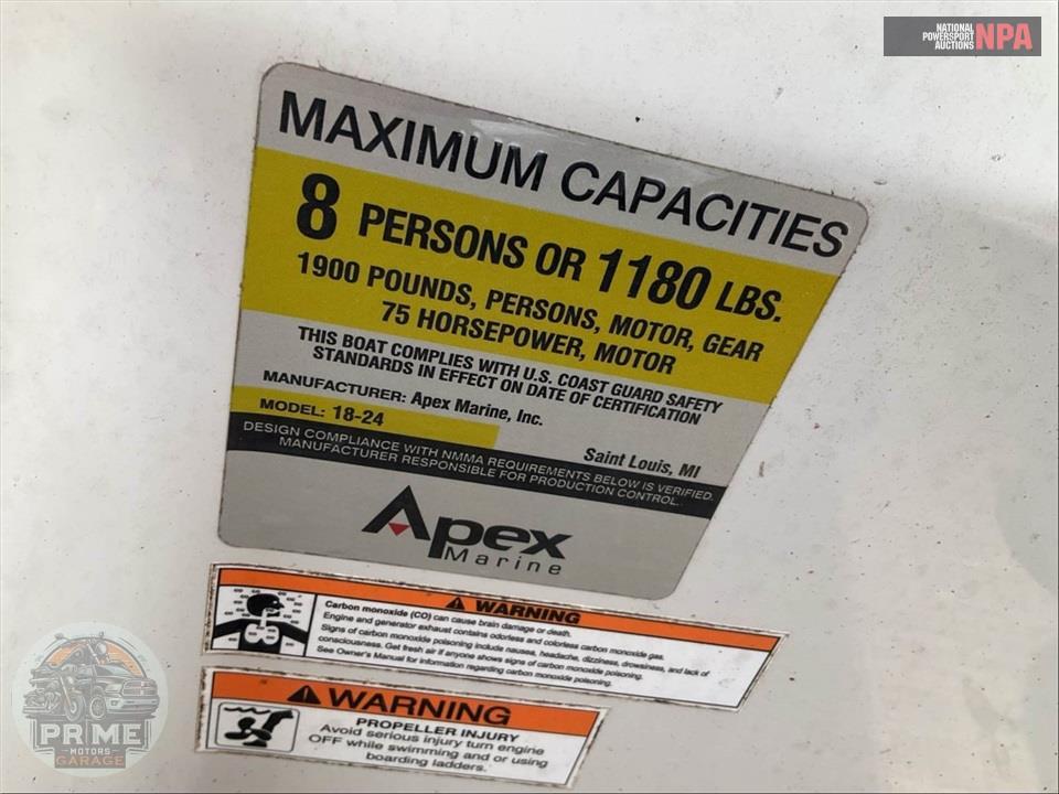 2021 Apex Marine 818 CTR FISHTAIL QWEST EDGE SERIES L=19/E=1 50HP EVINRUDE OB — фото 23