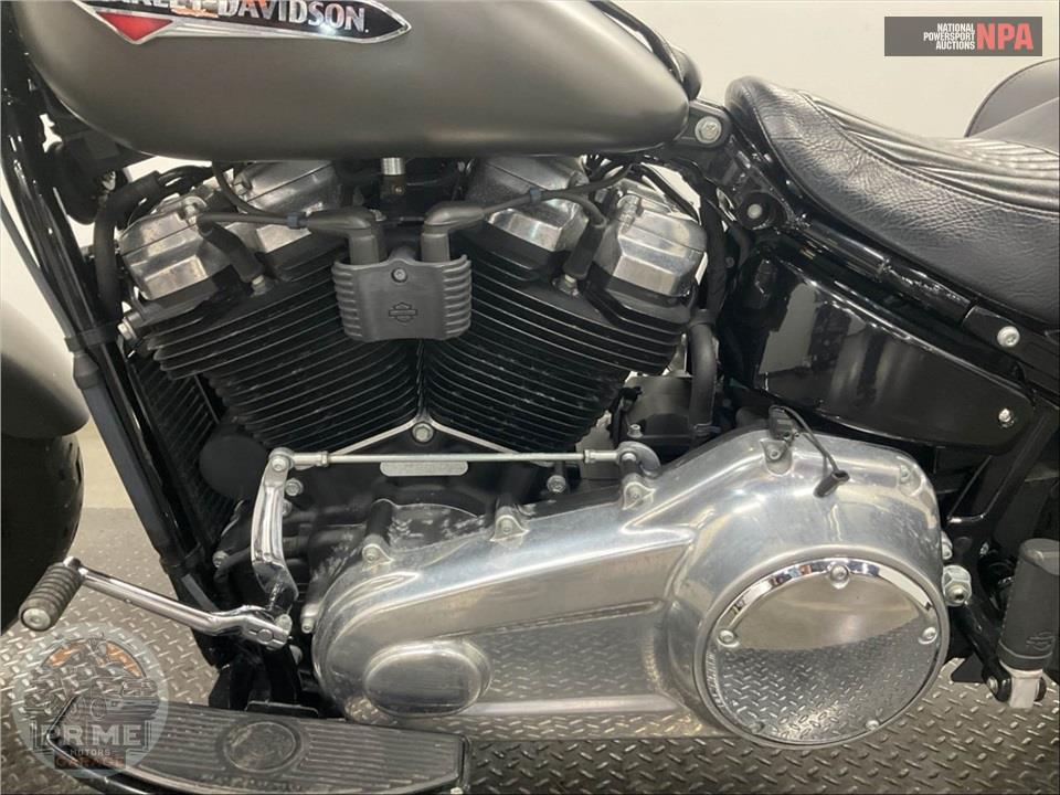 2018 Harley-Davidson FLSL SOFTTAIL SLIM — фото 7