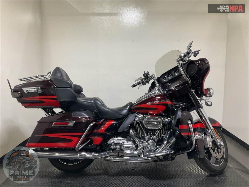 2017 Harley-Davidson FLHTKSE CVO ULTRA LIMITED — фото 1