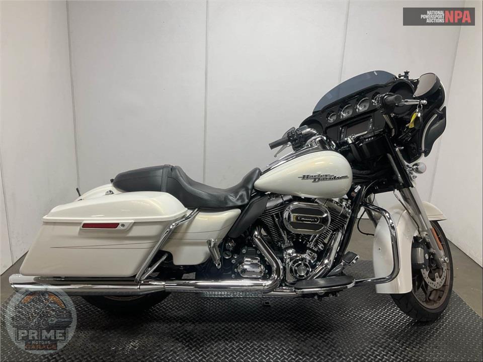 2014 Harley-Davidson FLHXS STREET GLIDE — фото 1