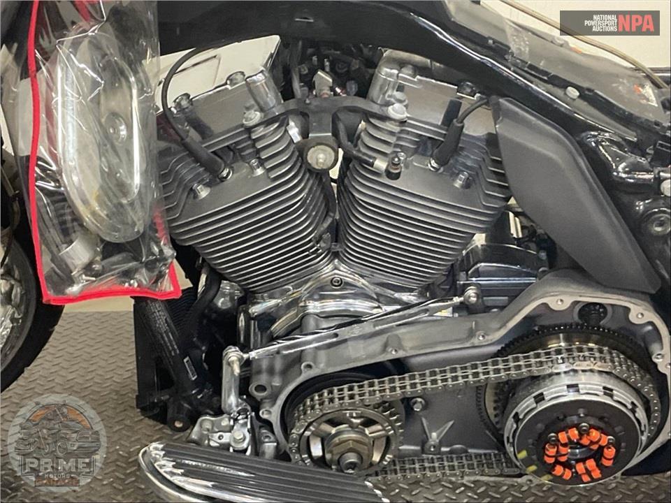 2012 Harley-Davidson FLHTCUSE7 SCREAMIN EAGLE — фото 7