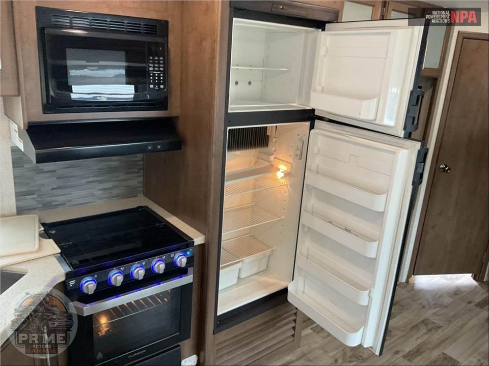 2019 Keystone Rv M-29 BHS - COUGAR SERIES — фото 24