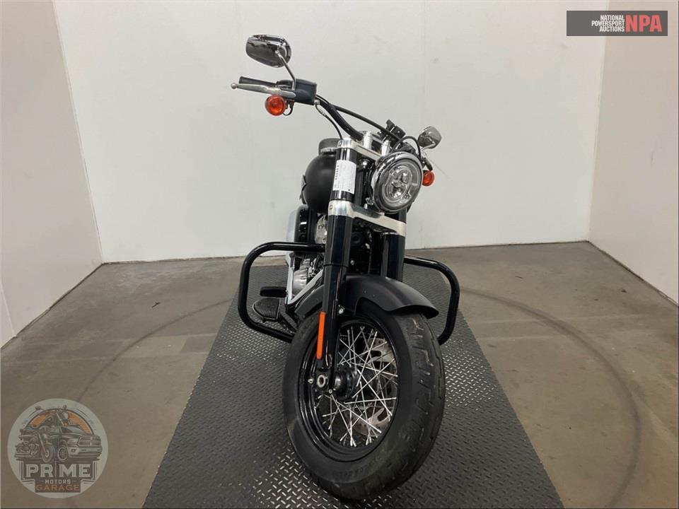 2018 Harley-Davidson FLSL SOFTTAIL SLIM — фото 2