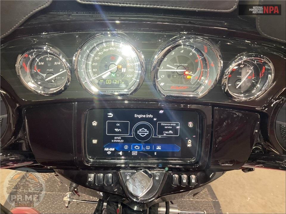 2022 Harley-Davidson FLHTCUTGSE CVO TRI GLIDE — фото 4
