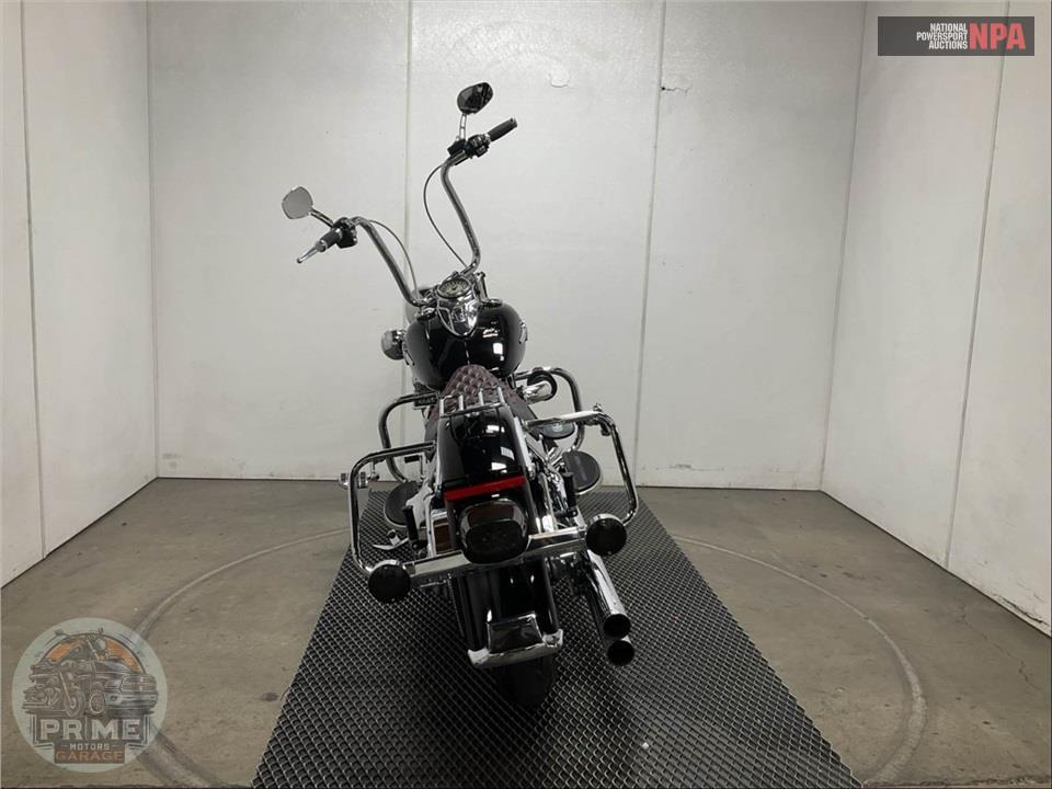 2016 Harley-Davidson FLSTC HERITAGE SOFTAIL CLASSIC — фото 4