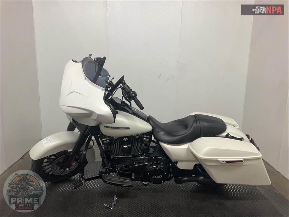 2019 Harley-Davidson FLHRXS ROAD KING SPECIAL — фото 3