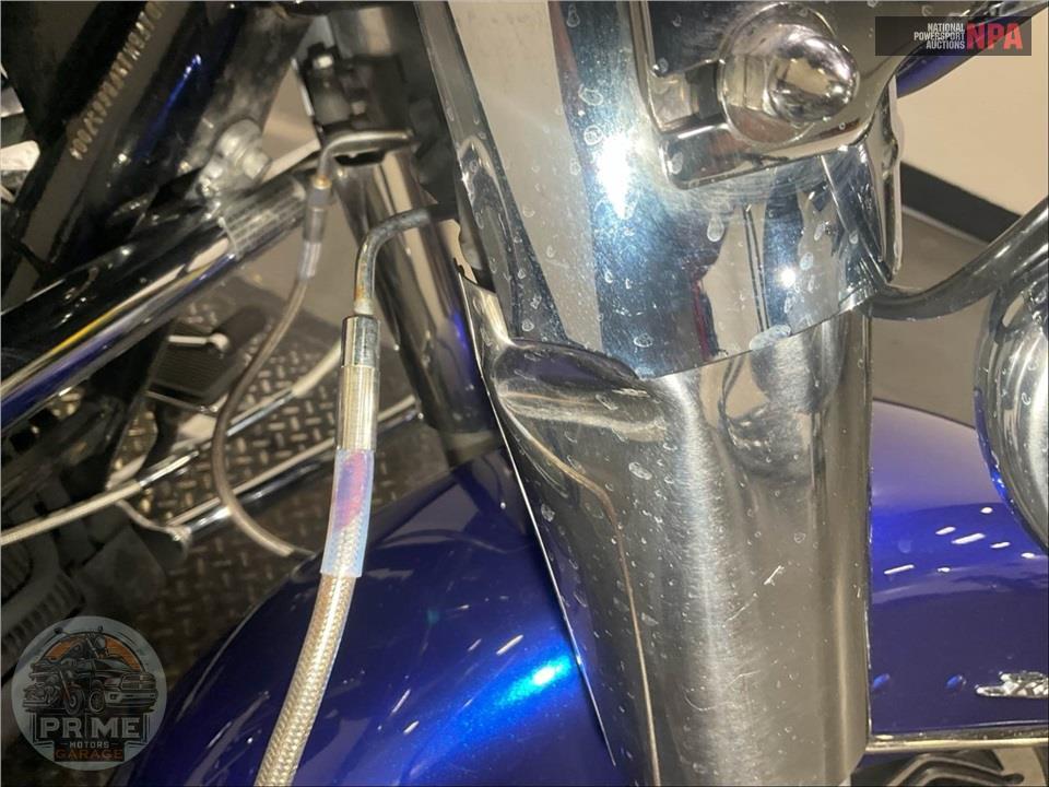 2015 Harley-Davidson FLHR ROAD KING — фото 38
