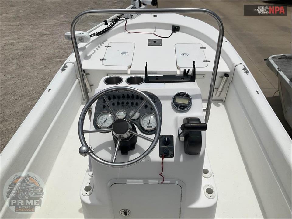 2011 Carolina Skiff 18/CC JVX PRE-RIG SERIES L=18/E=1-70HP YAMAHA OB — фото 23