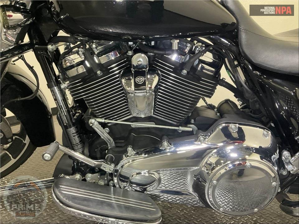 2023 Harley-Davidson FLHX STREET GLIDE — фото 7