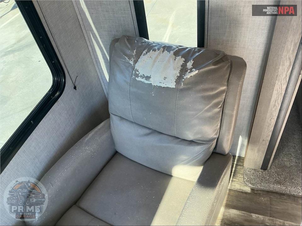 2020 Keystone Rv M-299 URL - OUTBACK ULTRA-LITE SERIES — фото 10