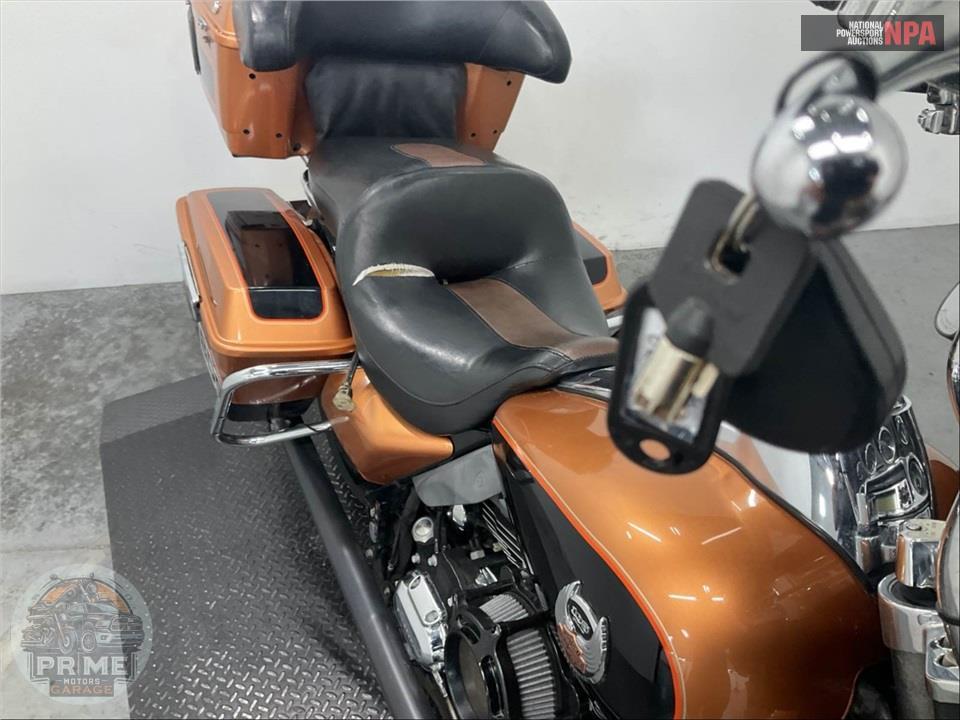 2008 Harley-Davidson FLHTCU ULTRA CLASSIC ELECTRA GLIDE (Anniv) — фото 10