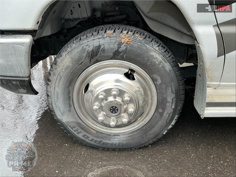 2020 Jayco M-24 B FORD V10 - REDHAWK SERIES — фото 51