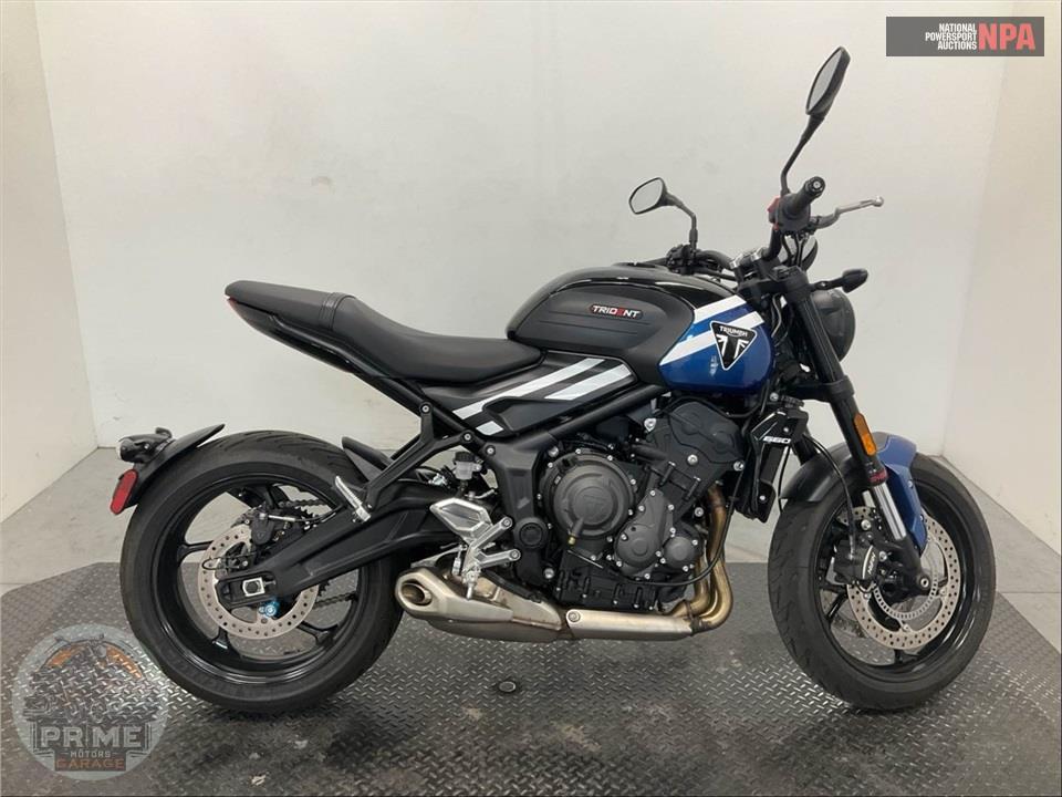 2025 Triumph TRIDENT 660 (BLACK) — фото 1