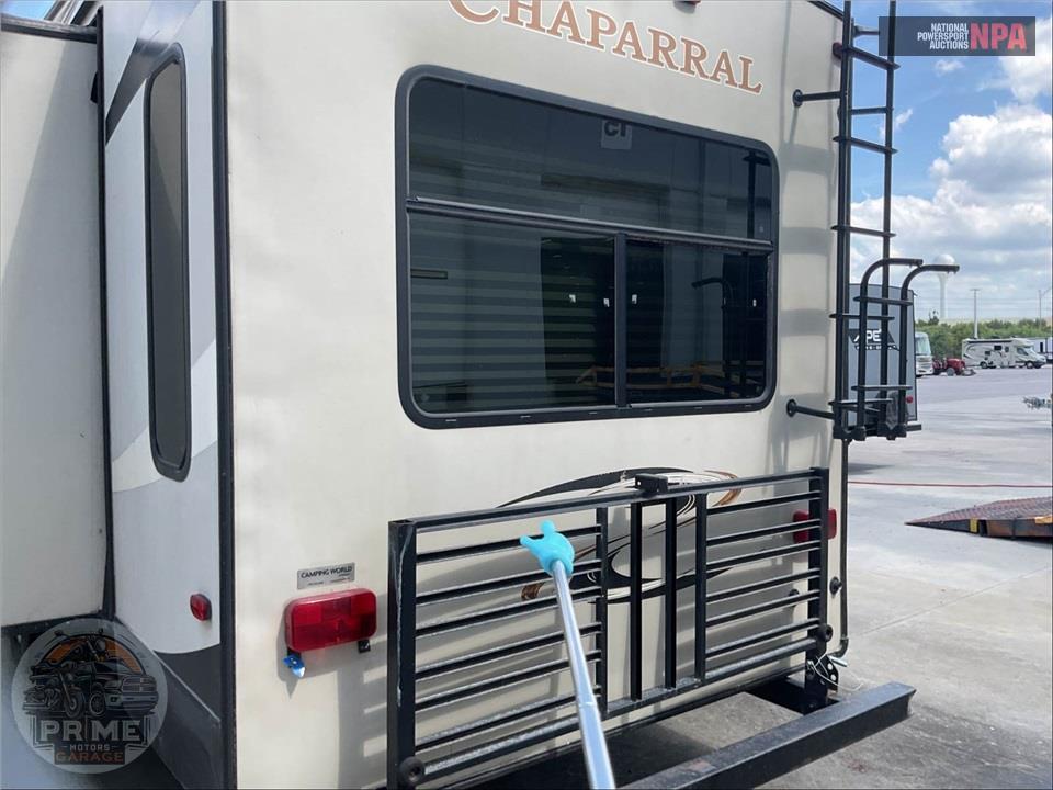2015 Coachmen By Forest River M-360 IBL - CHAPARRAL FIFTH WHEEL SERIES — фото 34