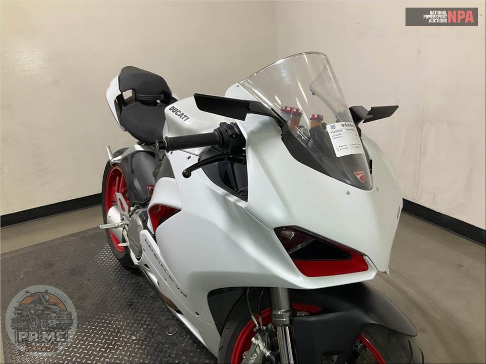 2021 Ducati PANIGALE V2 — фото 20